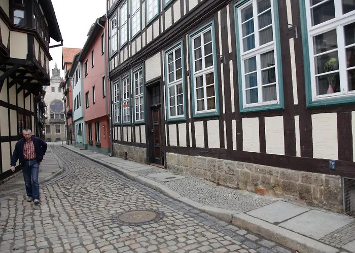 Lägenhet Im Stieg 4 Mit Kostenlosem Parkplatz Quedlinburg